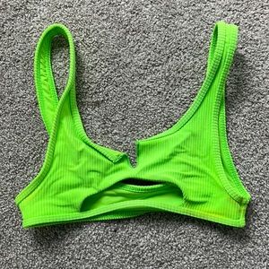 frankie’s bikini top!